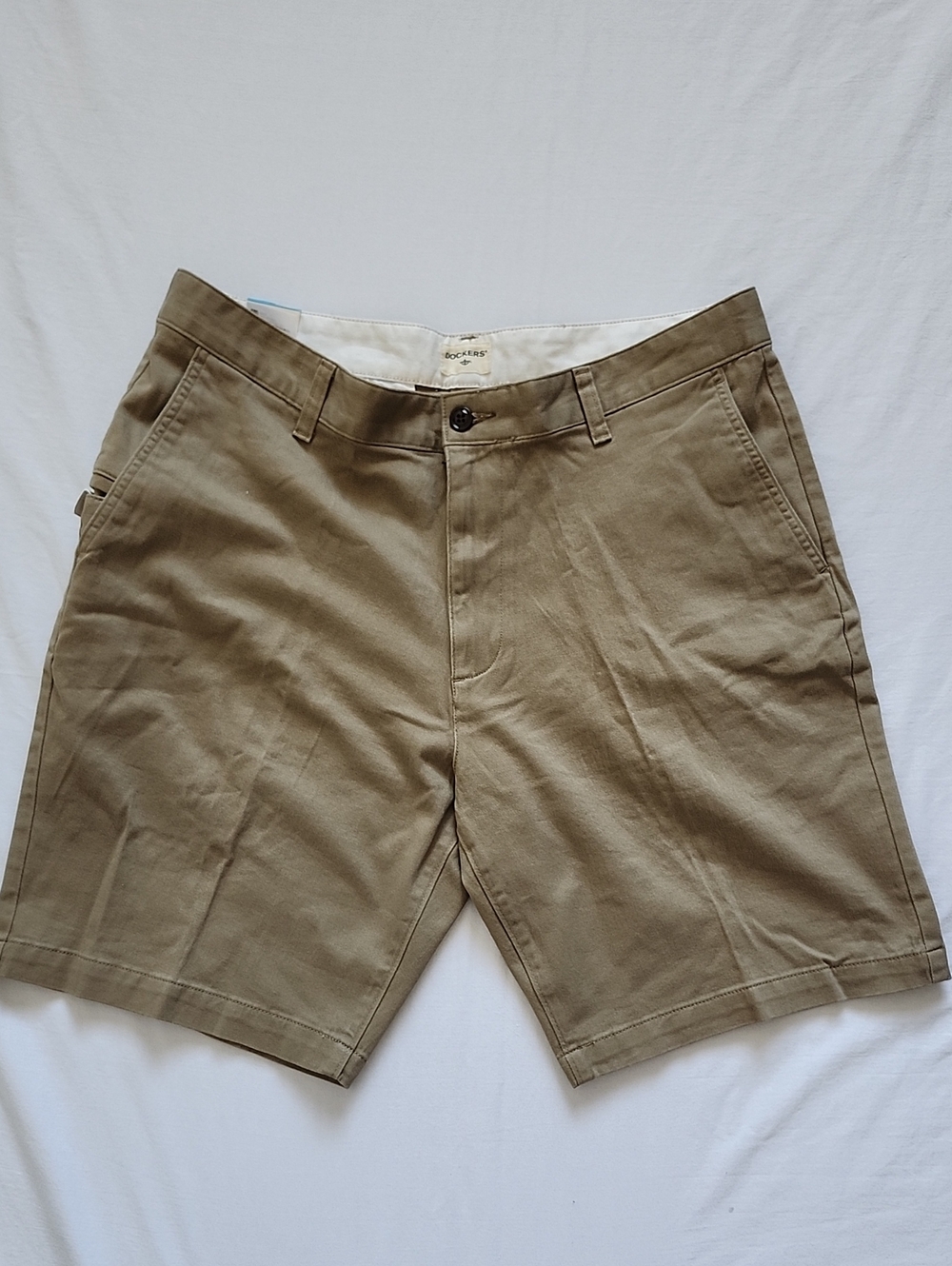 NWT Dockers Men’s Slim Fit Khaki Chino Shorts Size 36
